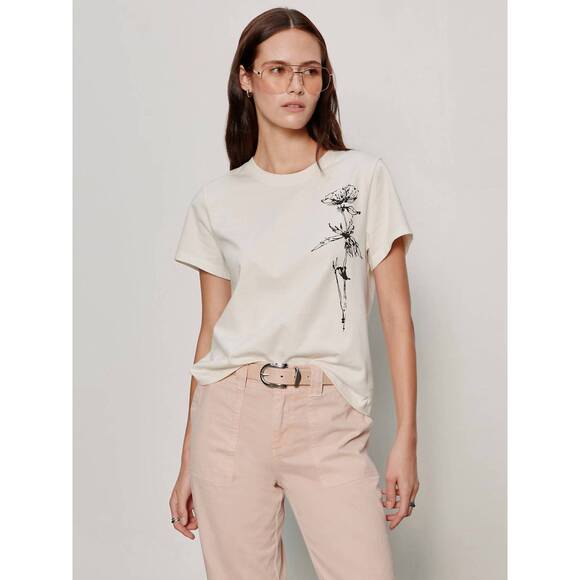 SANCTUARY Tops - NEW SANCTUARY timeless tee in collagen w/ dandelion